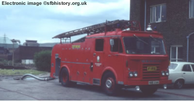 Photo F104 Dennis